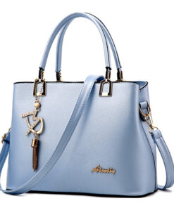 trending handbag